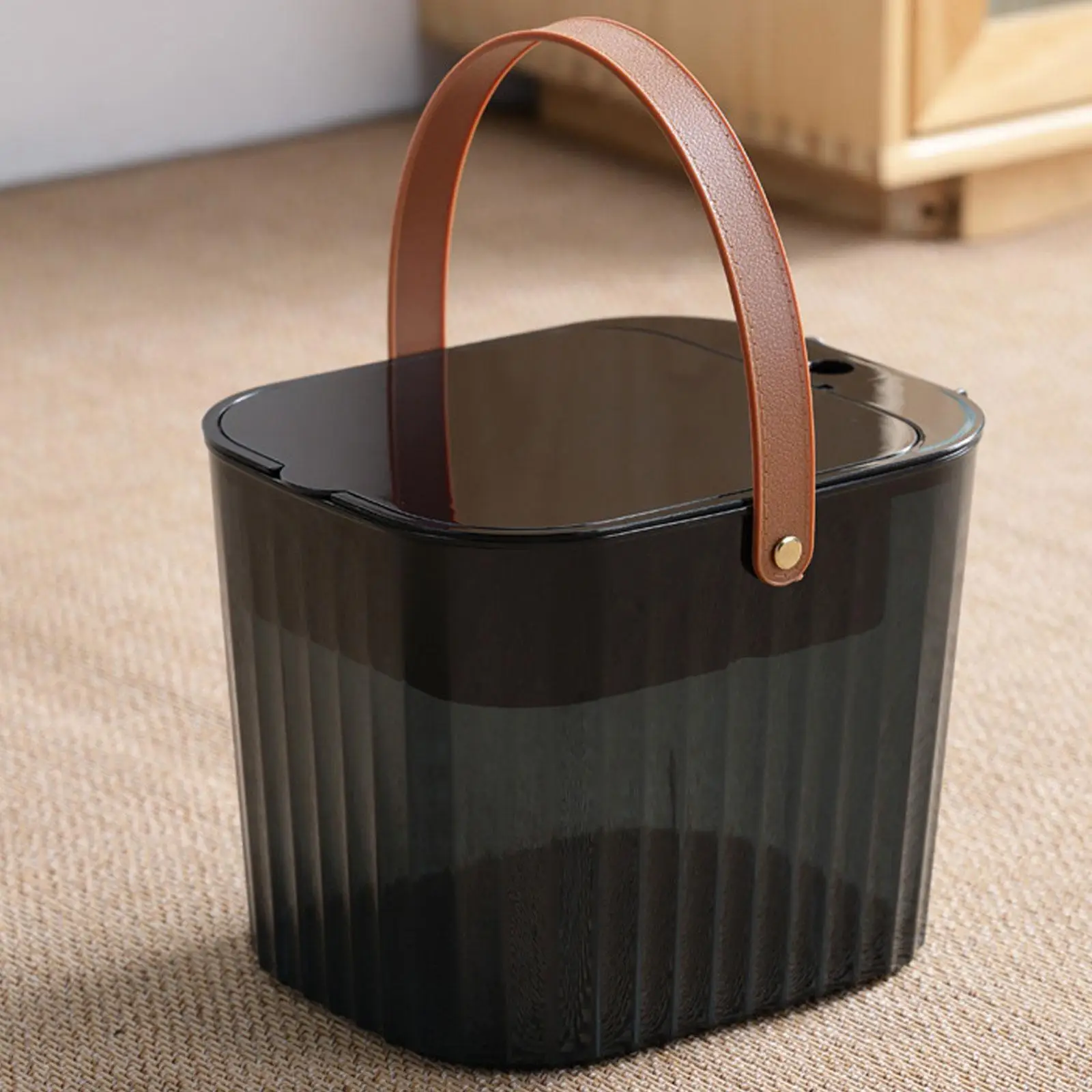 Tea Residue Filter Bucket with Lid Detachable Tea Ceremony Bucket Trash Can Wastewater Barrel for Living Room Office Business
Tea Residue Filter Bucket with Lid Detachable Tea Ceremony Bucket Trash Can Wastewater Barrel for Living Room Office Business