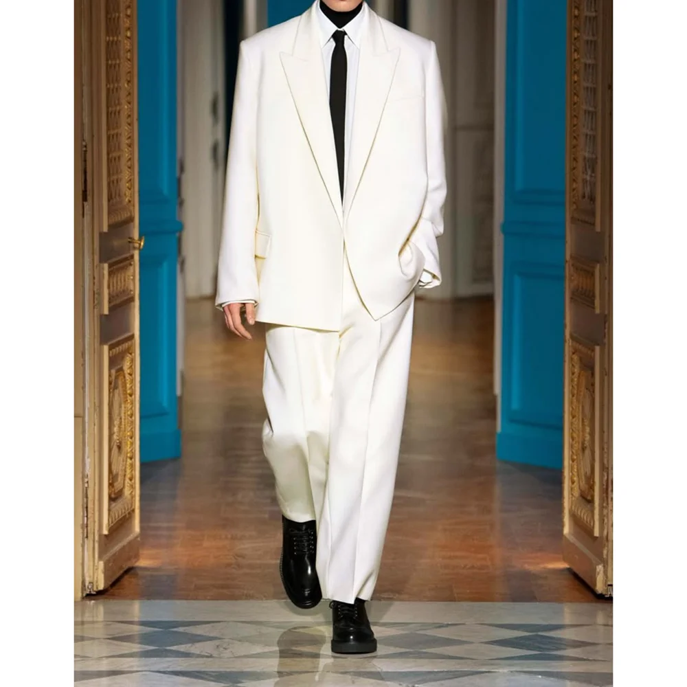 2025 Fashion New Style Peak Lapel Men's 2 Piecs Suits Banquet Custom Tuxedo Wedding Groom Formal Suit Set
2025 Fashion New Style Peak Lapel Men's 2 Piecs Suits Banquet Custom Tuxedo Wedding Groom Formal Suit Set