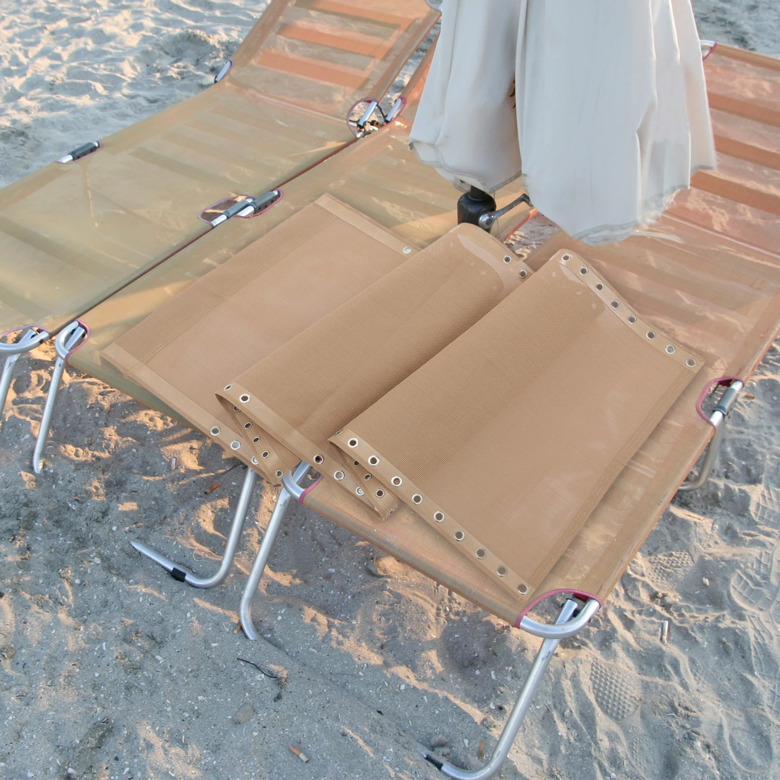 1Set Deck Chair Replacement Exquisite Fabric Outdoor Accessory Portable Sturdy Reliable Smooth Surface Easy Carry Anywhere
1Set Deck Chair Replacement Exquisite Fabric Outdoor Accessory Portable Sturdy Reliable Smooth Surface Easy Carry Anywhere