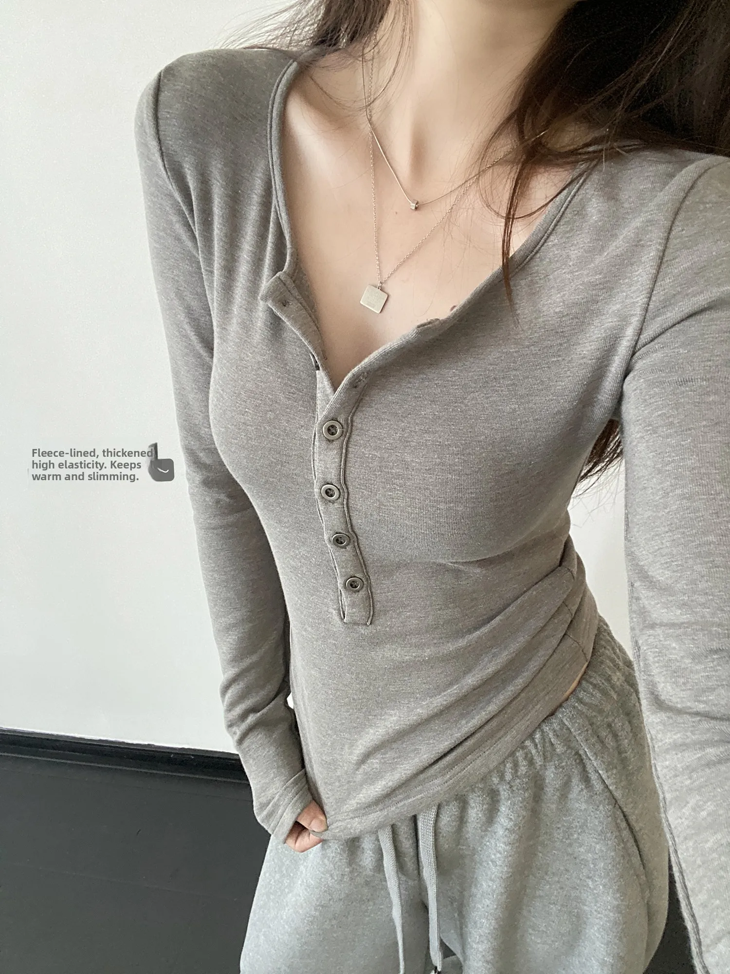 SunYeo Milk Base Layer Генри, большая круглая футболка на пуговицах с подкладкой Fce, высокая вес, против морщин, женская зимняя длинная све Cr...
SunYeo Milk Base Layer Генри, большая круглая футболка на пуговицах с подкладкой Fce, высокая вес, против морщин, женская зимняя длинная све Cr...
