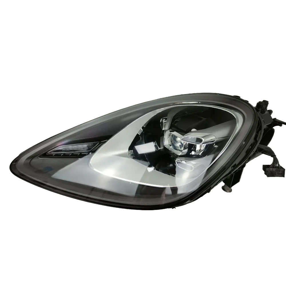 High Quality LED Headlights for Porsche for Cayenne AFS 2018-2023 959 9Y0941033T 9Y0941044T Plug and Play Car Headlight
High Quality LED Headlights for Porsche for Cayenne AFS 2018-2023 959 9Y0941033T 9Y0941044T Plug and Play Car Headlight