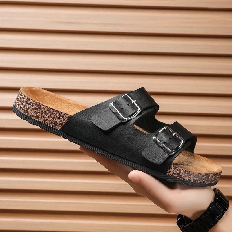 2024 New Casual Men's Soft Slippers Comfortable Men Summer Leather Sandals Roman Summer Outdoor Beach Sandals Big Size 36-48
2024 New Casual Men's Soft Slippers Comfortable Men Summer Leather Sandals Roman Summer Outdoor Beach Sandals Big Size 36-48