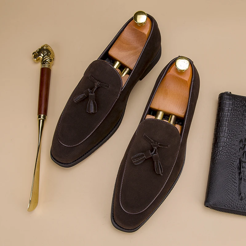 Fashion Brand Suede Leather British Style Men's Pointed Tassel Casual Leather Shoes Comfortable Formal Business Leather Shoes
Fashion Brand Suede Leather British Style Men's Pointed Tassel Casual Leather Shoes Comfortable Formal Business Leather Shoes