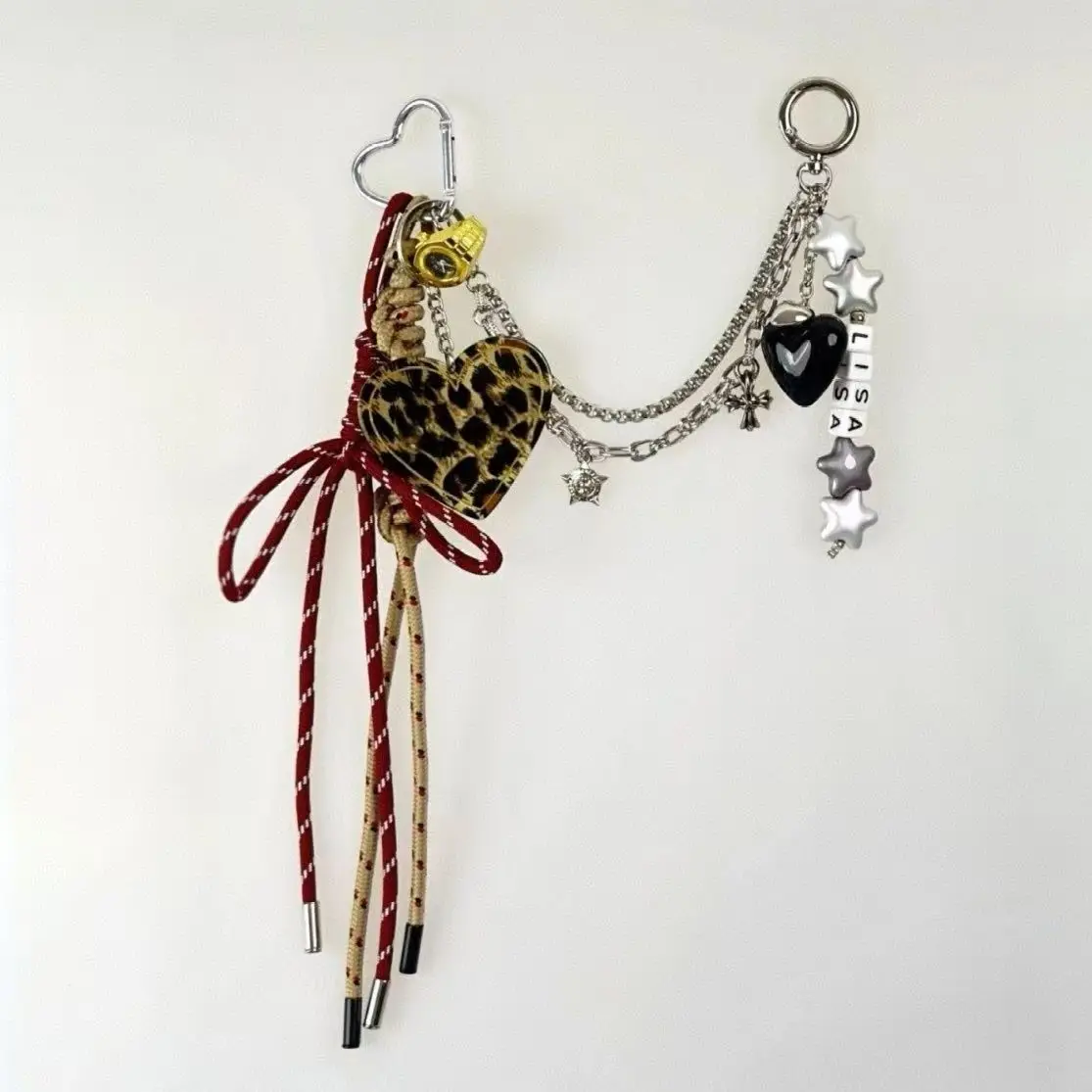 New Niche Design Leopard Print Love Pendant Bag Pendant Keychain Pendant Cute Accessories Girl Heart Gift Bag Parts Accessories
New Niche Design Leopard Print Love Pendant Bag Pendant Keychain Pendant Cute Accessories Girl Heart Gift Bag Parts Accessories