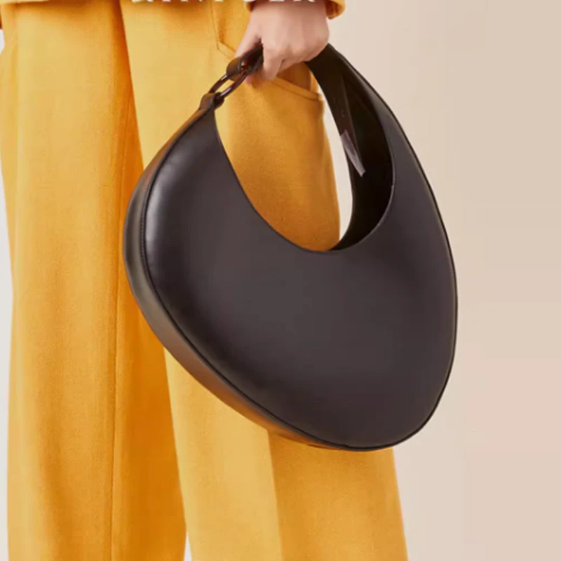 New Solid Women Handbag Half Moon Women Bag Personalized Crescent Large Capacity Underarm Shoulder Bag
New Solid Women Handbag Half Moon Women Bag Personalized Crescent Large Capacity Underarm Shoulder Bag
