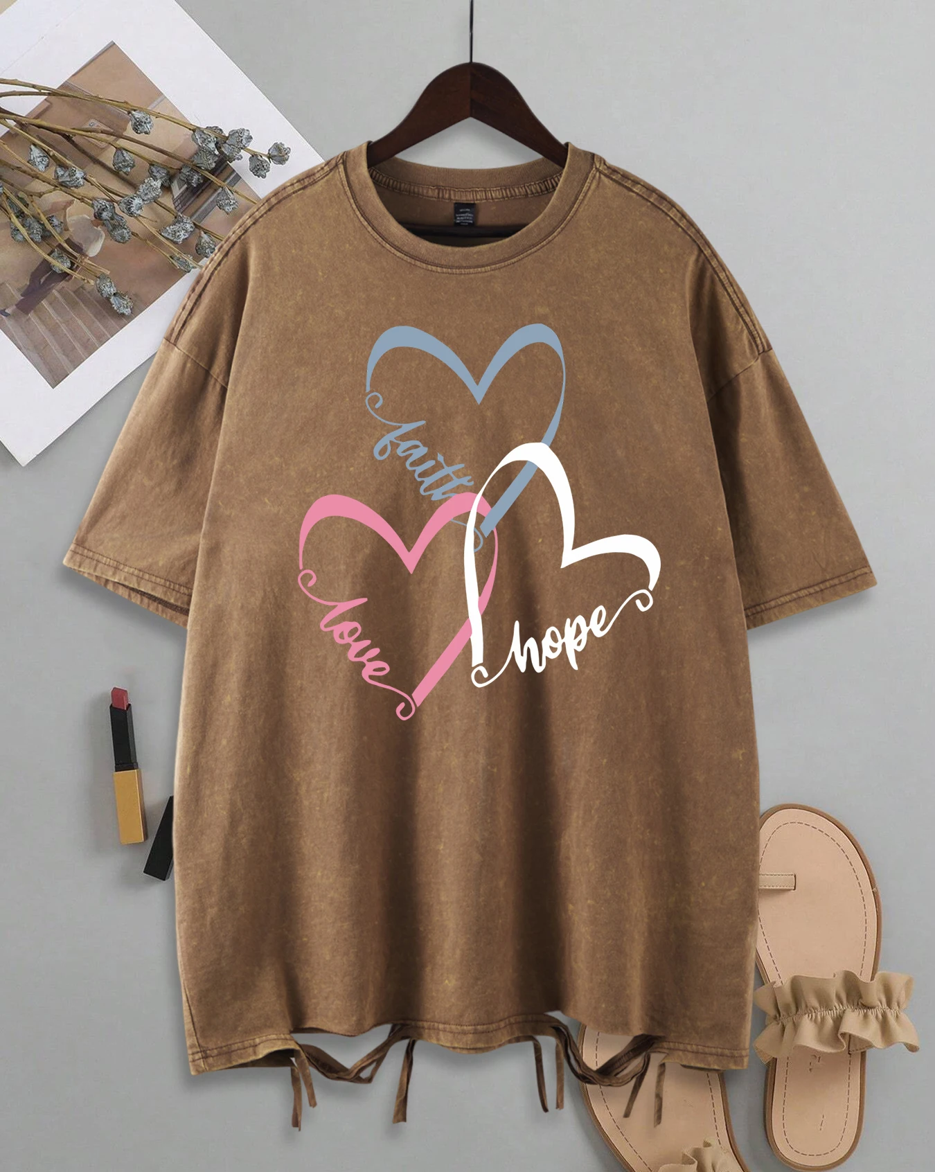 Faith Hope Love Creative Love Printing Washed Holes Tee Shirt Women All-Match Cotton T-Shirt Casual Summer Female Short Sleeve
Faith Hope Love Creative Love Printing Washed Holes Tee Shirt Women All-Match Cotton T-Shirt Casual Summer Female Short Sleeve