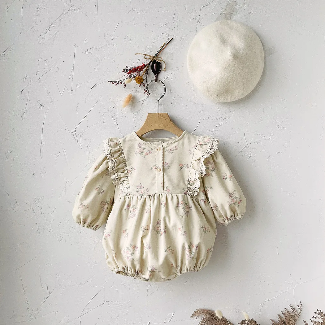 Baby Girl Clothes Romper 2023 New Autumn Floral Printed Bubble Sleeve One-piece Cute Fresh Sweet Solid Color Elegant Lace
Baby Girl Clothes Romper 2023 New Autumn Floral Printed Bubble Sleeve One-piece Cute Fresh Sweet Solid Color Elegant Lace