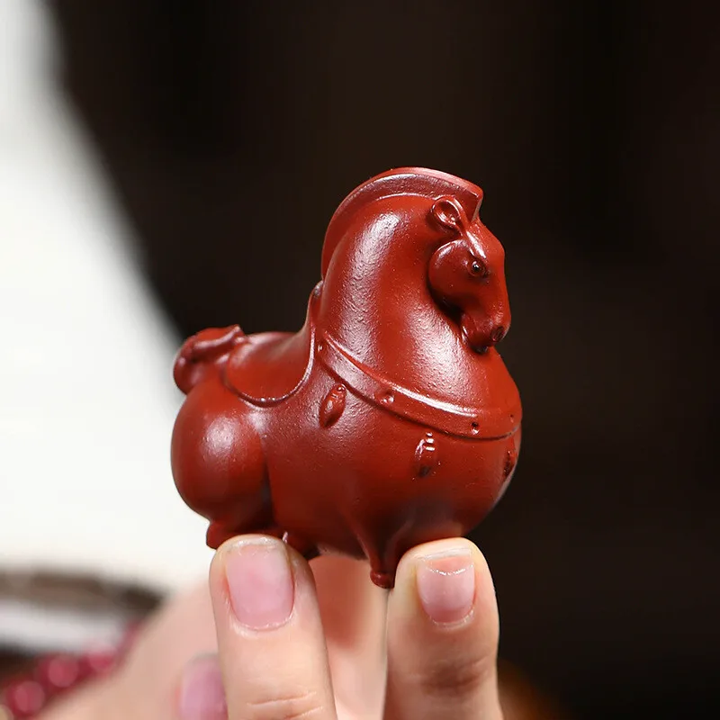 China Ornament Horse Statue Small Size Real Yixing Zisha Dahongpao Clay Tea Pet
China Ornament Horse Statue Small Size Real Yixing Zisha Dahongpao Clay Tea Pet
