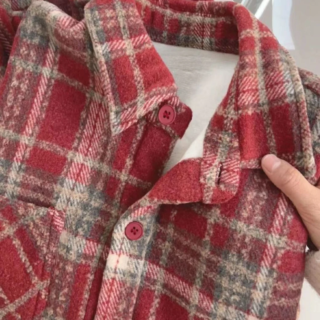 plus Size 300 Pounds Fat MM Spring Korean Style Ins Popular Checkered Long Sleeve Loose Women's Shirt Jacket Comfortable Fit
plus Size 300 Pounds Fat MM Spring Korean Style Ins Popular Checkered Long Sleeve Loose Women's Shirt Jacket Comfortable Fit