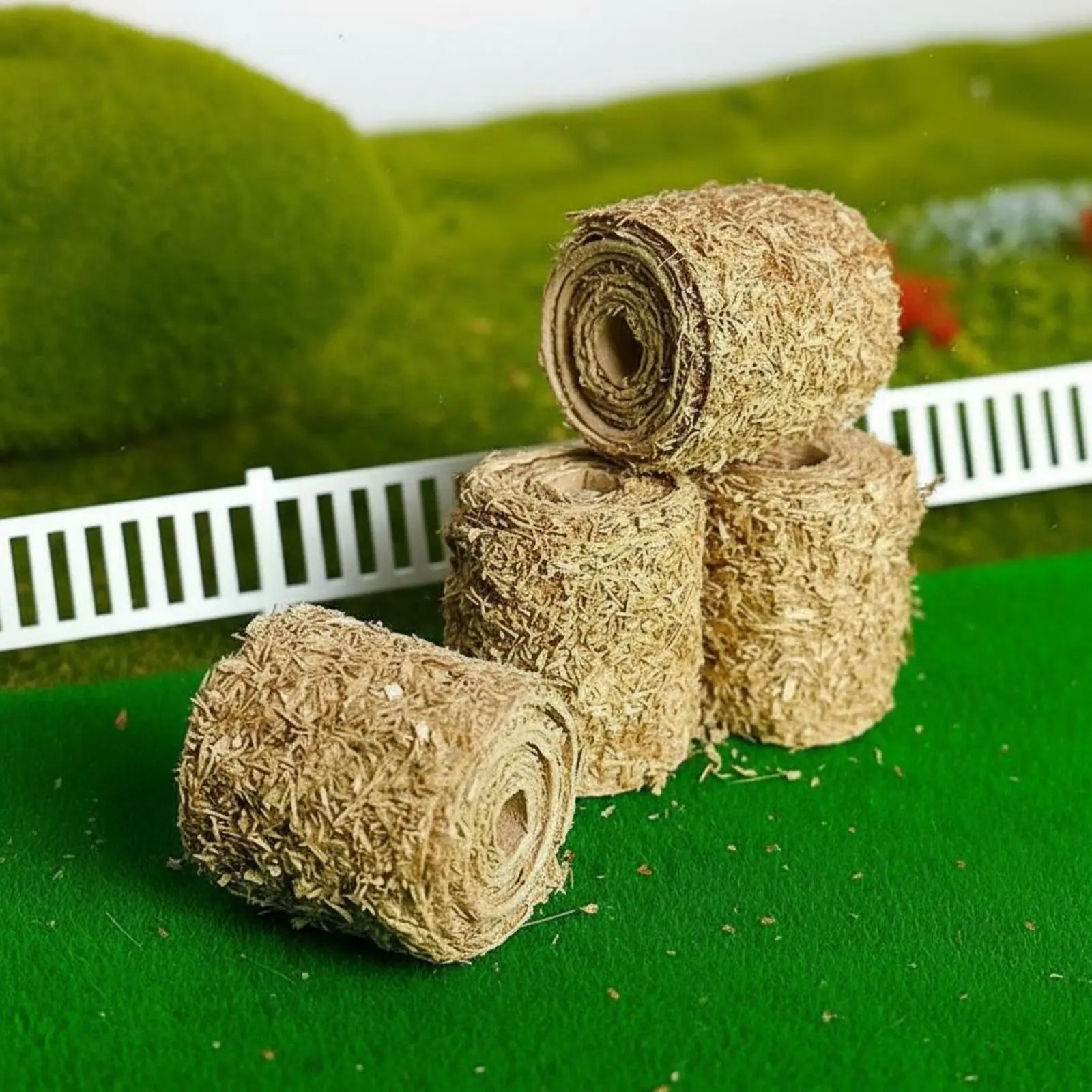 Miniature Hay Bale Realistic Texture Model Farm Haystack Simulation Straw Bale Tiny-Landscape Mini Haystack Model for Hobbyists