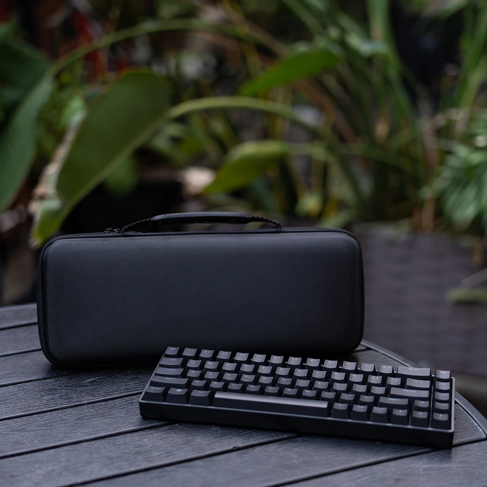 60 aluminum shell keyboard storage bag 60 aluminum shell keyboard bag aimym60 bag scratch-resistant and easy to carry, hard shel
60 aluminum shell keyboard storage bag 60 aluminum shell keyboard bag aimym60 bag scratch-resistant and easy to carry, hard shel