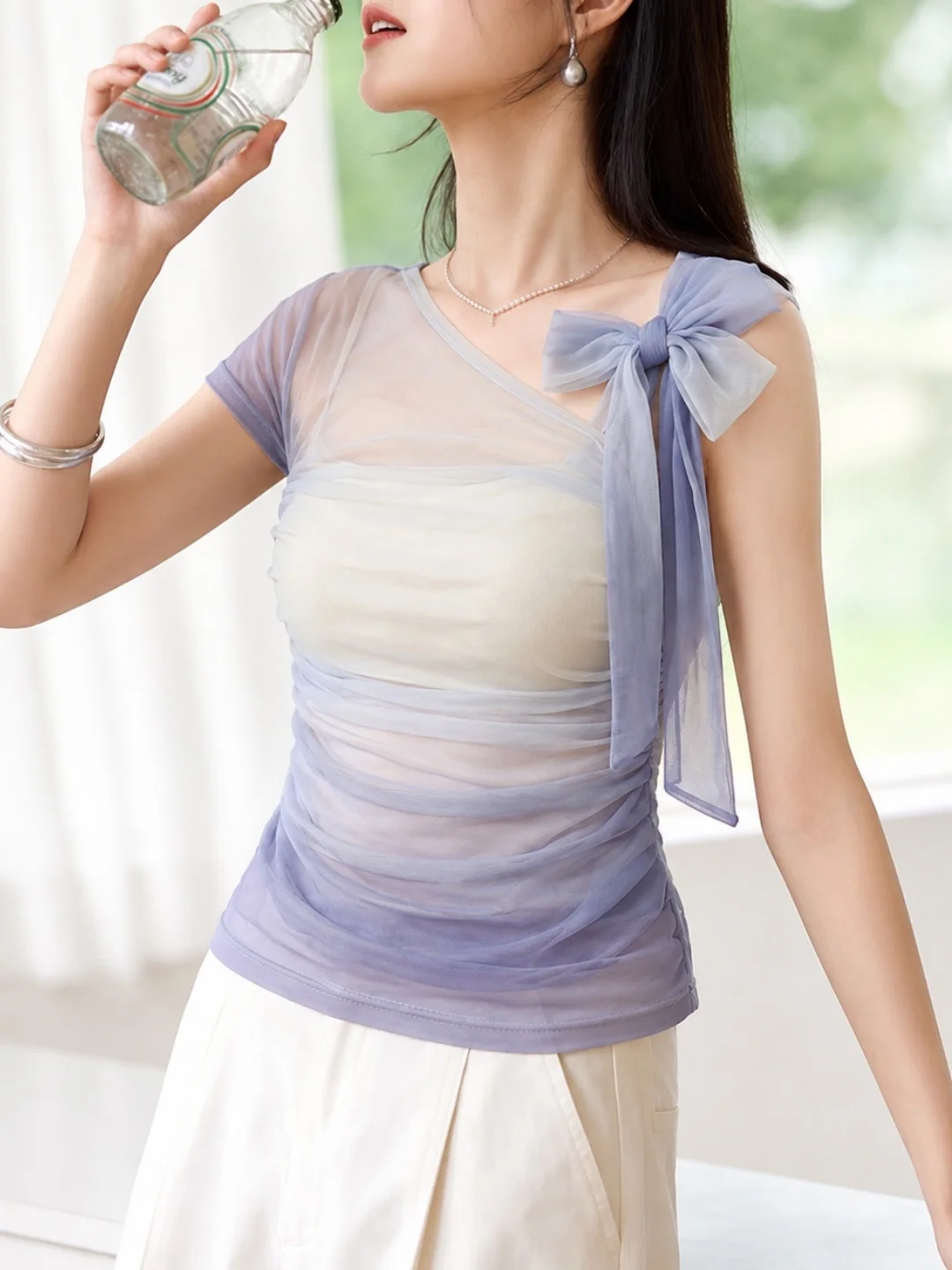 Korean Style Knot Belted Slim Fit Short Sleeve T-Shirt Fashionable Youthful Design Summer New Arrival Shirt
Korean Style Knot Belted Slim Fit Short Sleeve T-Shirt Fashionable Youthful Design Summer New Arrival Shirt
