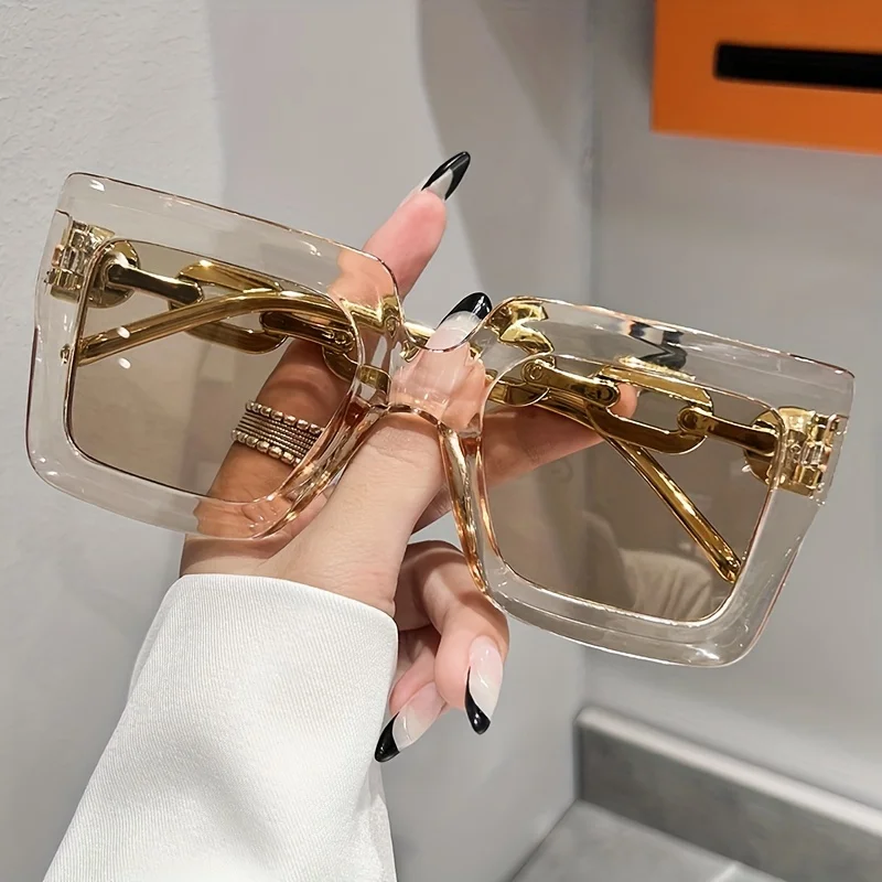 Luxury square fashion glasses for women casual candy color anti glare sun shades for beach party Travel
Luxury square fashion glasses for women casual candy color anti glare sun shades for beach party Travel