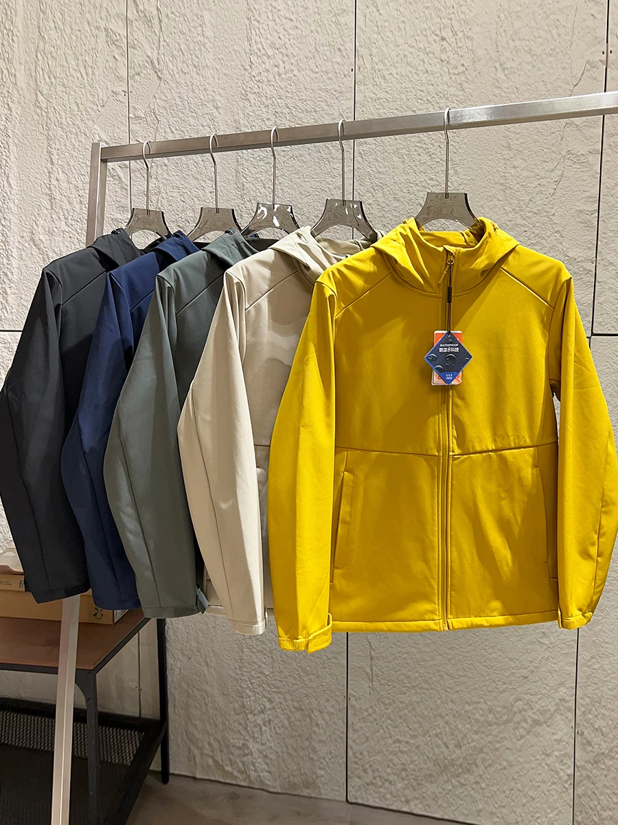 Outdoor Men's Casual Sport Jacket Windproof Waterproof Warm Soft Climbing Jacket Autumn Winter Fashionable ...
Outdoor Men's Casual Sport Jacket Windproof Waterproof Warm Soft Climbing Jacket Autumn Winter Fashionable ...