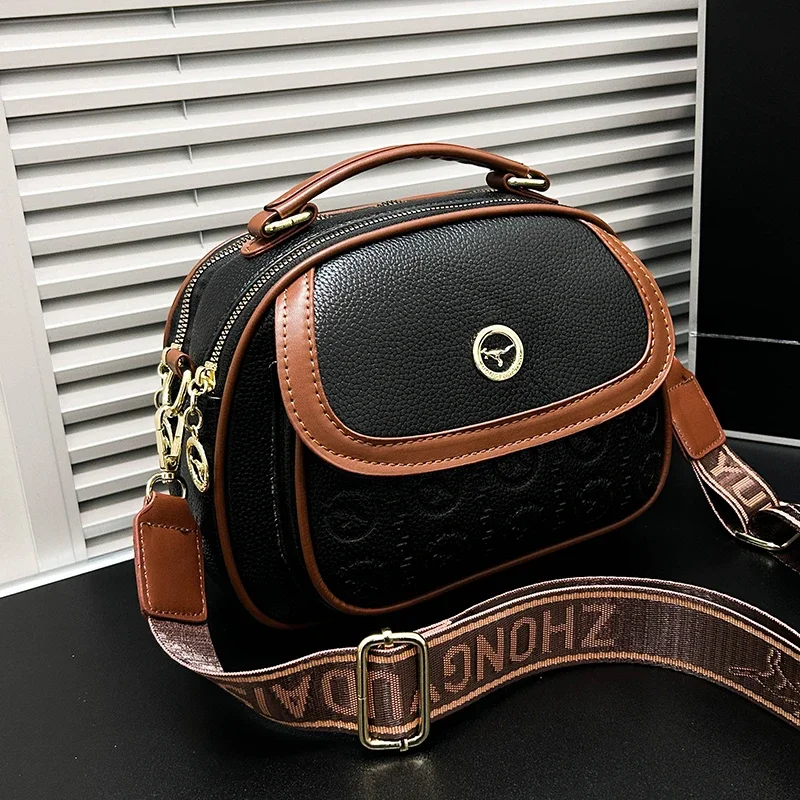 New High Quality Leather Messenger Bag Women Purse Trend Luxury Designer Shoulder Crossbody Sac Ladies Brand Handbag Small Tote
New High Quality Leather Messenger Bag Women Purse Trend Luxury Designer Shoulder Crossbody Sac Ladies Brand Handbag Small Tote