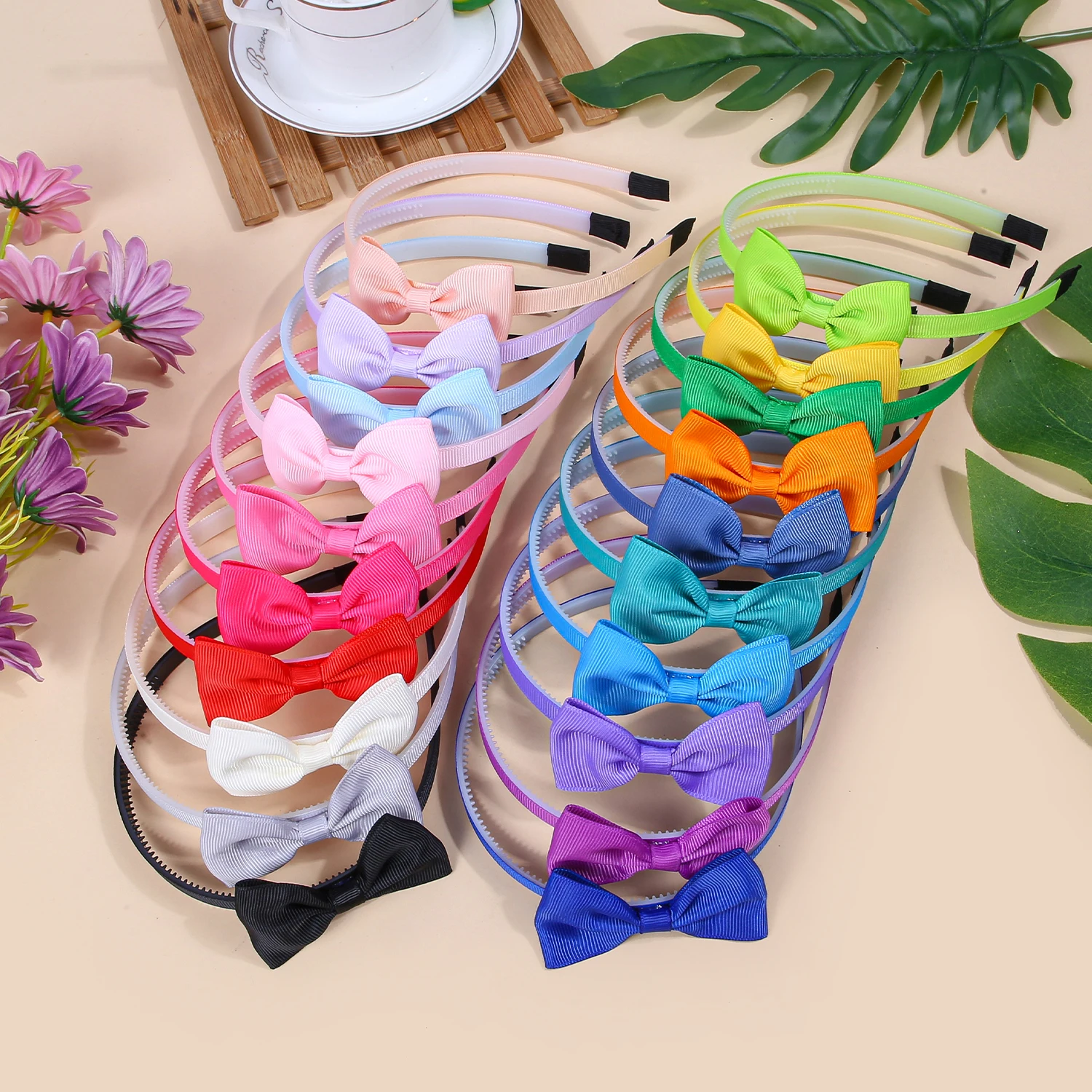 10 шт., милые бантики для волос, повязки на голову, пластиковые повязки для волос с зубами для девочек, повязки на голову, детские повседневные аксессуары для волос
10 шт., милые бантики для волос, повязки на голову, пластиковые повязки для волос с зубами для девочек, повязки на голову, детские повседневные аксессуары для волос