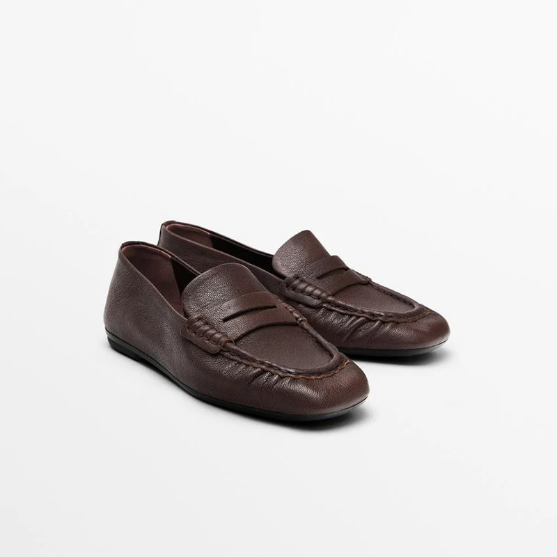 Повседневные кожаные лоферы на плоской подошве, женские брюки Briti Sle с круглым носком, без шнуровки, для ленивых людей, Single oes, удобная мода
Повседневные кожаные лоферы на плоской подошве, женские брюки Briti Sle с круглым носком, без шнуровки, для ленивых людей, Single oes, удобная мода