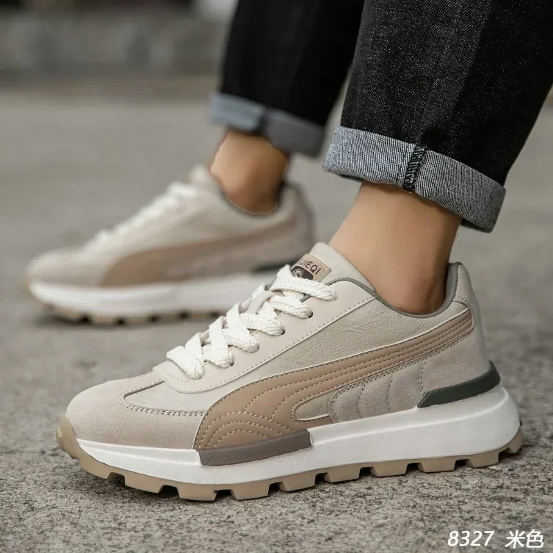 Men Outdoor Running Comfortable Breathable Sneakers Retro Fashion Casual Shoes Sport Running Shoes Sport Footwear zapatillas
Men Outdoor Running Comfortable Breathable Sneakers Retro Fashion Casual Shoes Sport Running Shoes Sport Footwear zapatillas