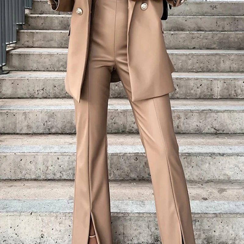 Весенние модные брюки из искусственной кожи на молнии, женские повседневные узкие длинные брюки с высокой талией, осень 2024, элегантная уличная одежда, однотонные брюки
Весенние модные брюки из искусственной кожи на молнии, женские повседневные узкие длинные брюки с высокой талией, осень 2024, элегантная уличная одежда, однотонные брюки