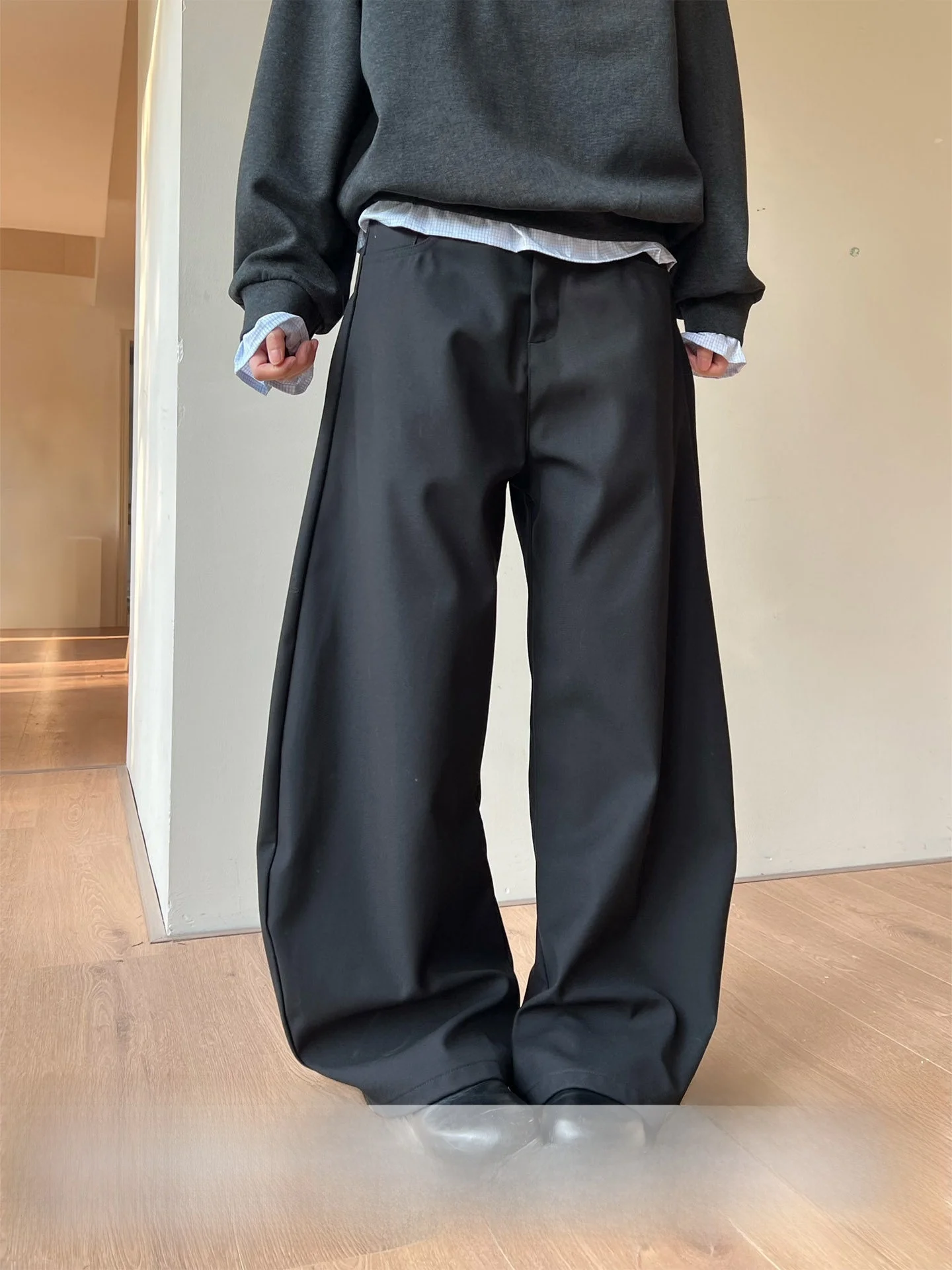 Classic Black Cleanfit Menswear Pants High Waist Straight Leg Suit Trousers for Couples Commute Spring Season Regular Thickness
Classic Black Cleanfit Menswear Pants High Waist Straight Leg Suit Trousers for Couples Commute Spring Season Regular Thickness