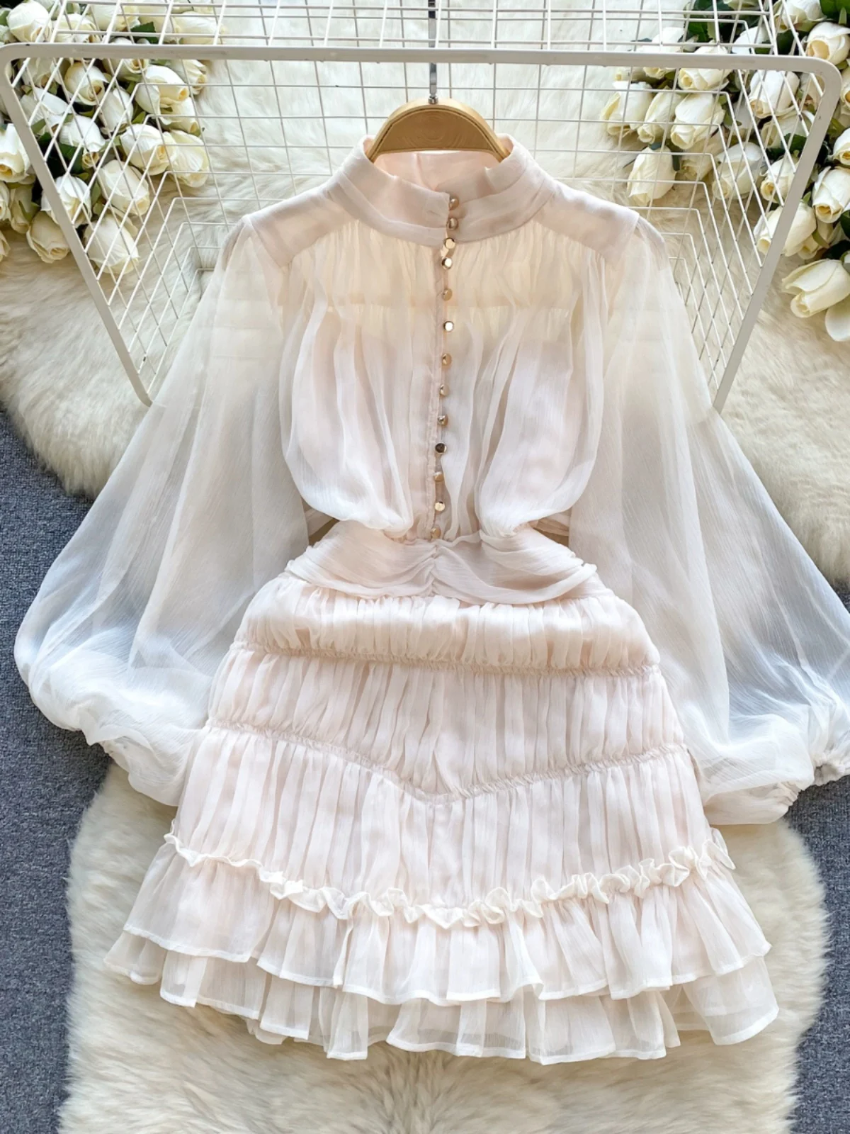 French Long Sleeve Chiffon Dress for Women 2024 Spring Summer Temperament Celebrity Pleated Short Party Dresses Women's Clothing
French Long Sleeve Chiffon Dress for Women 2024 Spring Summer Temperament Celebrity Pleated Short Party Dresses Women's Clothing