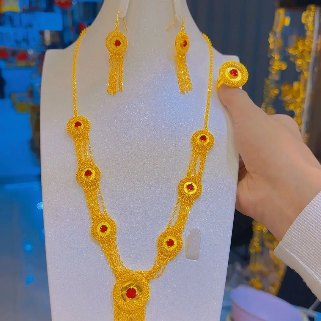 New Middle East Dubai 24K Gold Plated Ring Necklace Earrings Romantic Wedding Gift Party Jewelry Set for Women DD10584
New Middle East Dubai 24K Gold Plated Ring Necklace Earrings Romantic Wedding Gift Party Jewelry Set for Women DD10584