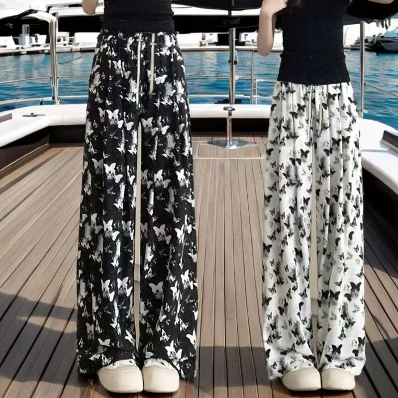 Новые китайские широкие брюки для женщин, летние, тонкие, с высокой талией, повседневные, прямые, из шелковистой ткани, с защитой от солнца, модные брюки
Новые китайские широкие брюки для женщин, летние, тонкие, с высокой талией, повседневные, прямые, из шелковистой ткани, с защитой от солнца, модные брюки