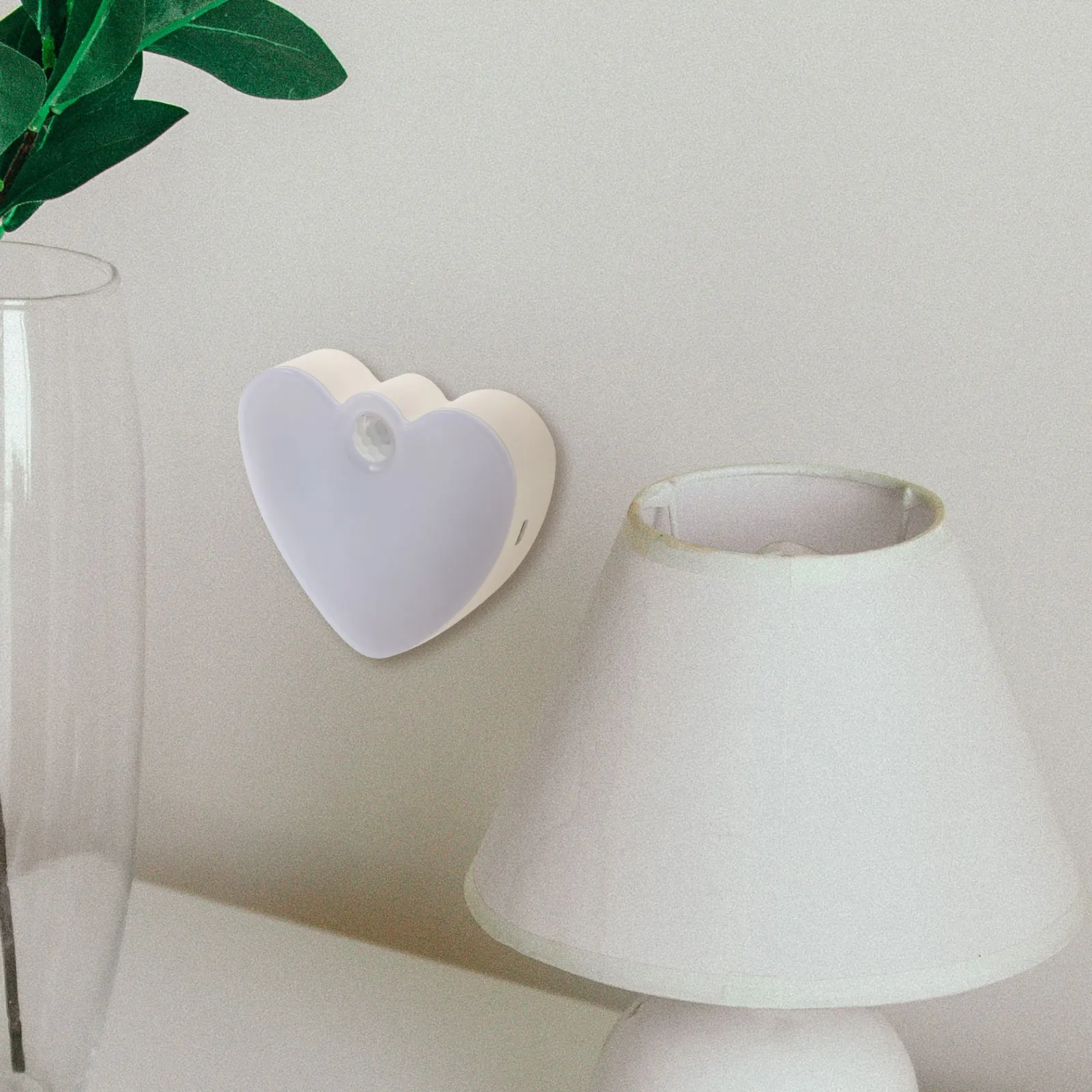 Heart Shaped Night Lamp USB Rechargeable Motion Sensor Creative Design Plastic Body Induction LED Cabinet Hallway Light Easy
Heart Shaped Night Lamp USB Rechargeable Motion Sensor Creative Design Plastic Body Induction LED Cabinet Hallway Light Easy