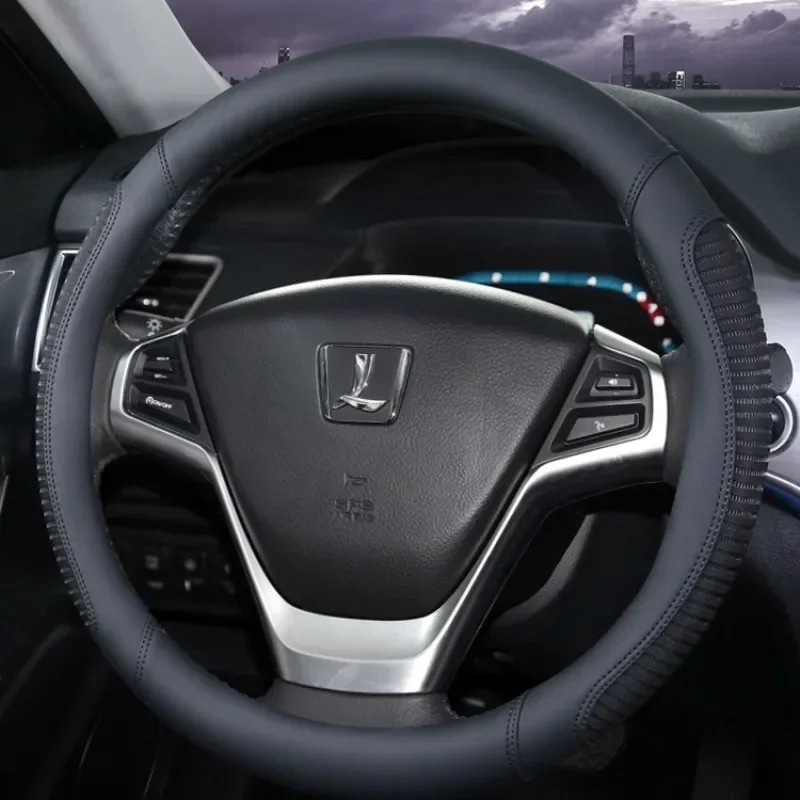 Suitable for Natjel Big 7 U6 Yu6 NA5 /S5/U7/MPV general purpose steering wheel cover model High-end custom car accessories
Suitable for Natjel Big 7 U6 Yu6 NA5 /S5/U7/MPV general purpose steering wheel cover model High-end custom car accessories