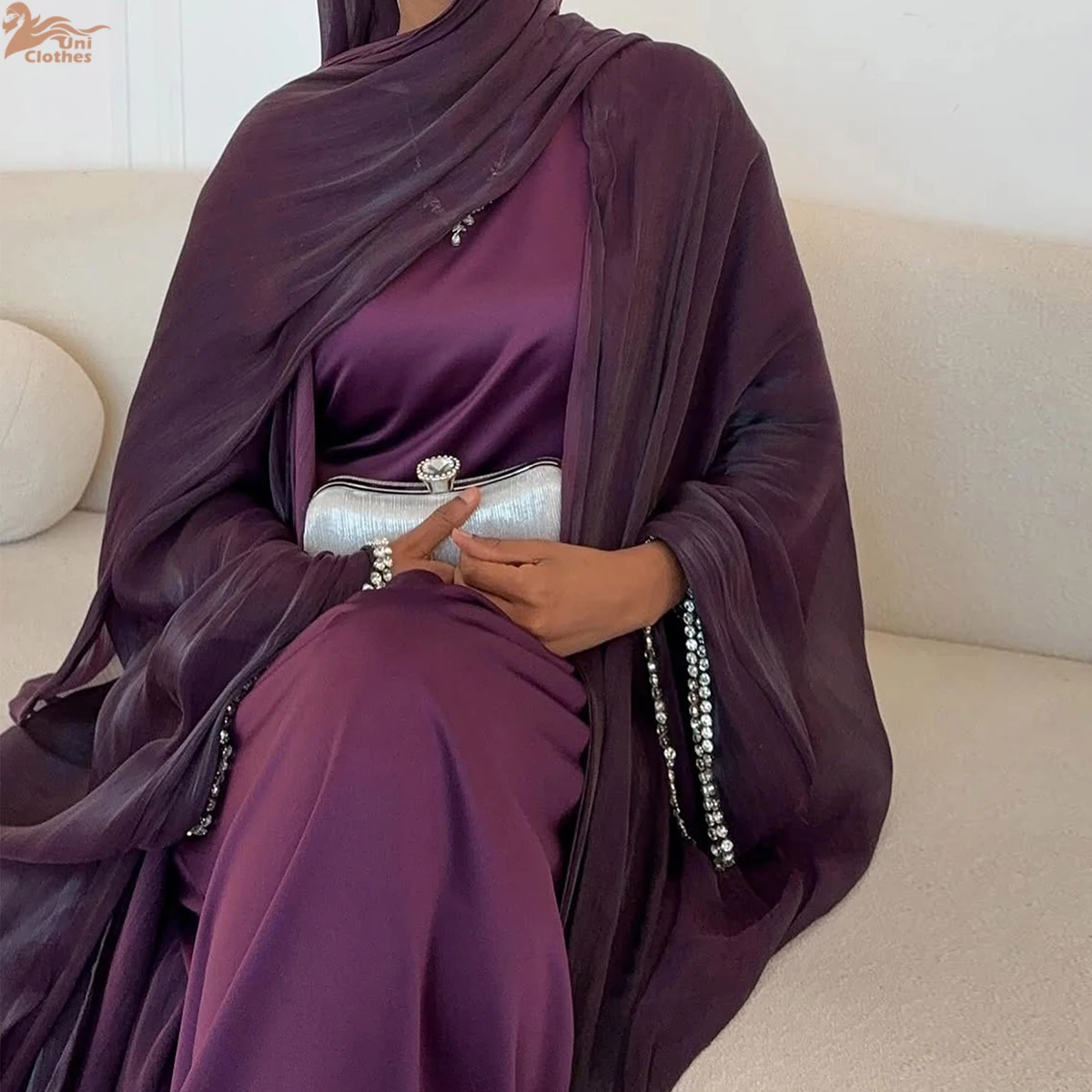 2025 New Abaya Set Shinny Dubai Abaya Cardigan Inner Dress Hijab 3pcs Set Islamic Clothing Women Abaya Muslim Dress
2025 New Abaya Set Shinny Dubai Abaya Cardigan Inner Dress Hijab 3pcs Set Islamic Clothing Women Abaya Muslim Dress