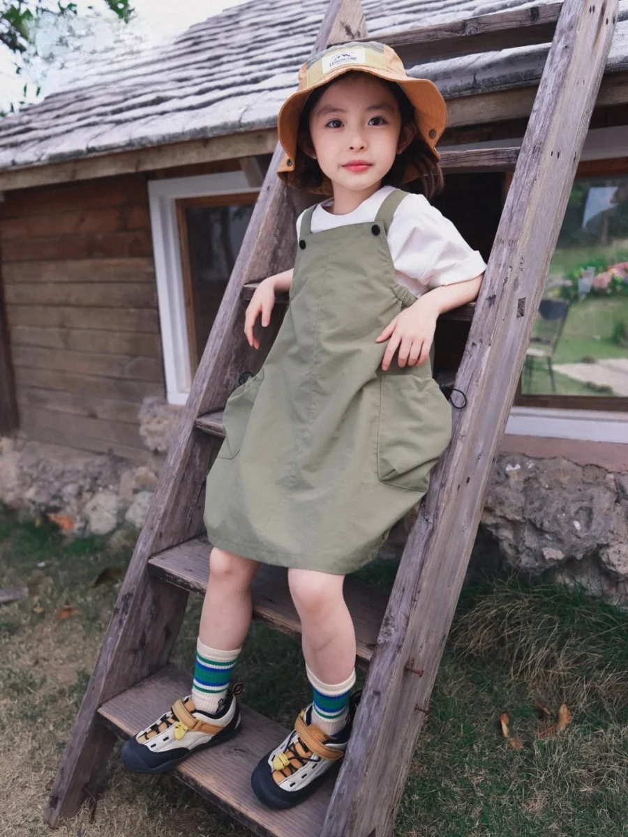 Lightweight Quick-Dry Outdoor Style Girls Workwear Dress Summer New Arrival Short Skirt Nylon Fabric Comfortable Softness
Lightweight Quick-Dry Outdoor Style Girls Workwear Dress Summer New Arrival Short Skirt Nylon Fabric Comfortable Softness