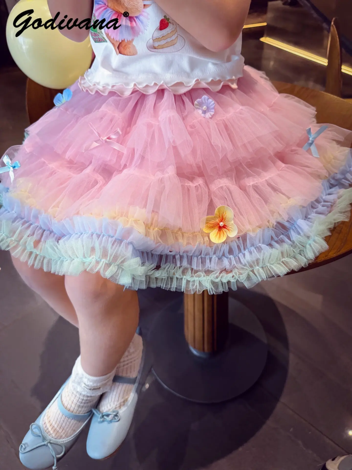 Sweet Baby Girls Spring and Summer 2026 New Korean Rainbow Mesh Skirt Kids Fashion Flower Tulle Elastic Waist Tutu Cake Skirt
Sweet Baby Girls Spring and Summer 2026 New Korean Rainbow Mesh Skirt Kids Fashion Flower Tulle Elastic Waist Tutu Cake Skirt