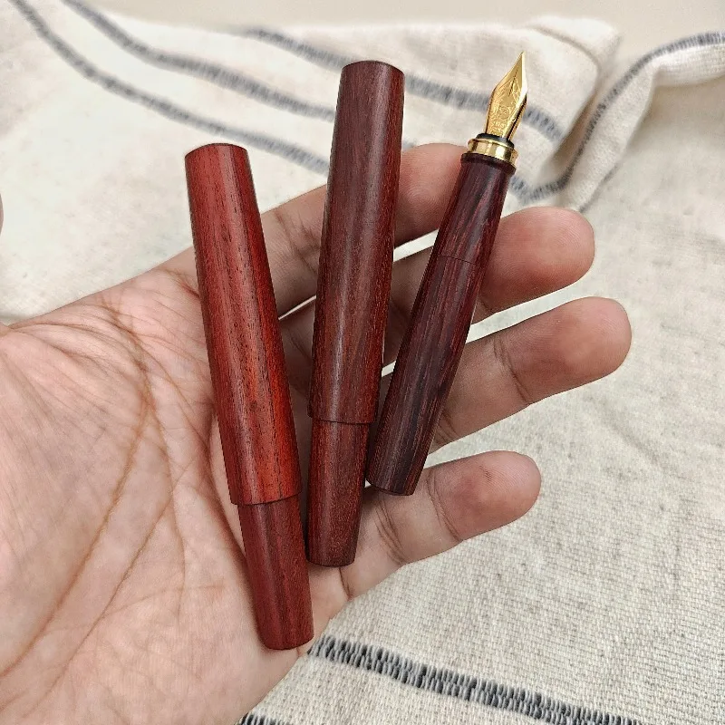 German Schmidt No.5 Pen Tip SIMEIJU Pocket Fountain Pen F 0.5MM Nib Small Leaf Red Sandalwood Wood Simple High-end Gift Ink Pens
German Schmidt No.5 Pen Tip SIMEIJU Pocket Fountain Pen F 0.5MM Nib Small Leaf Red Sandalwood Wood Simple High-end Gift Ink Pens