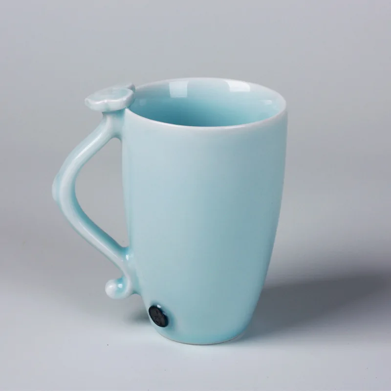 ★Jingdezhen Lucky Creative Ceramic Water Cup Jade Ruyi Misty Blue Water Cup Mug Milk Cup Scented Tea Cup
★Jingdezhen Lucky Creative Ceramic Water Cup Jade Ruyi Misty Blue Water Cup Mug Milk Cup Scented Tea Cup
