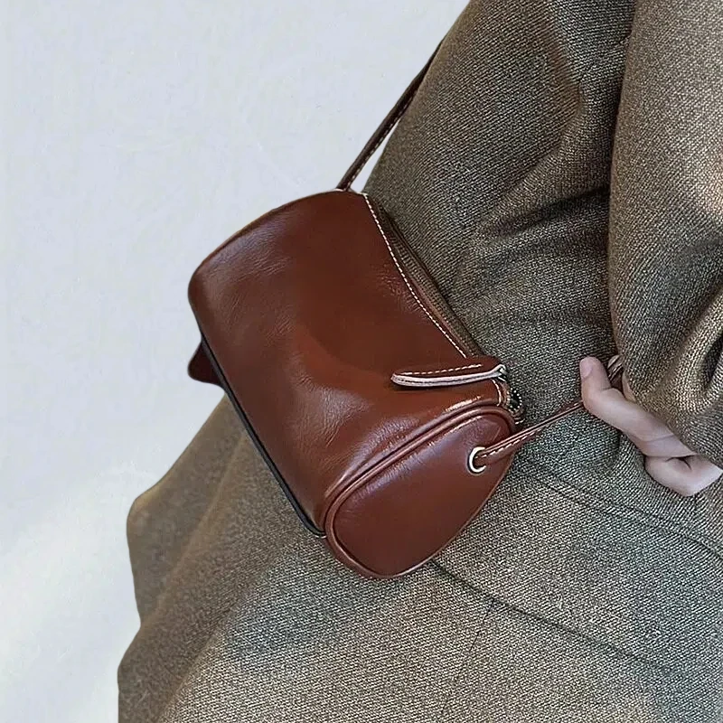 New Genuine Leather Small Bag Women Vintage Shoulder Crossbody Bag Top Layer Cowhide Mini Handbag Fashion Elegant Everyday Bag
New Genuine Leather Small Bag Women Vintage Shoulder Crossbody Bag Top Layer Cowhide Mini Handbag Fashion Elegant Everyday Bag