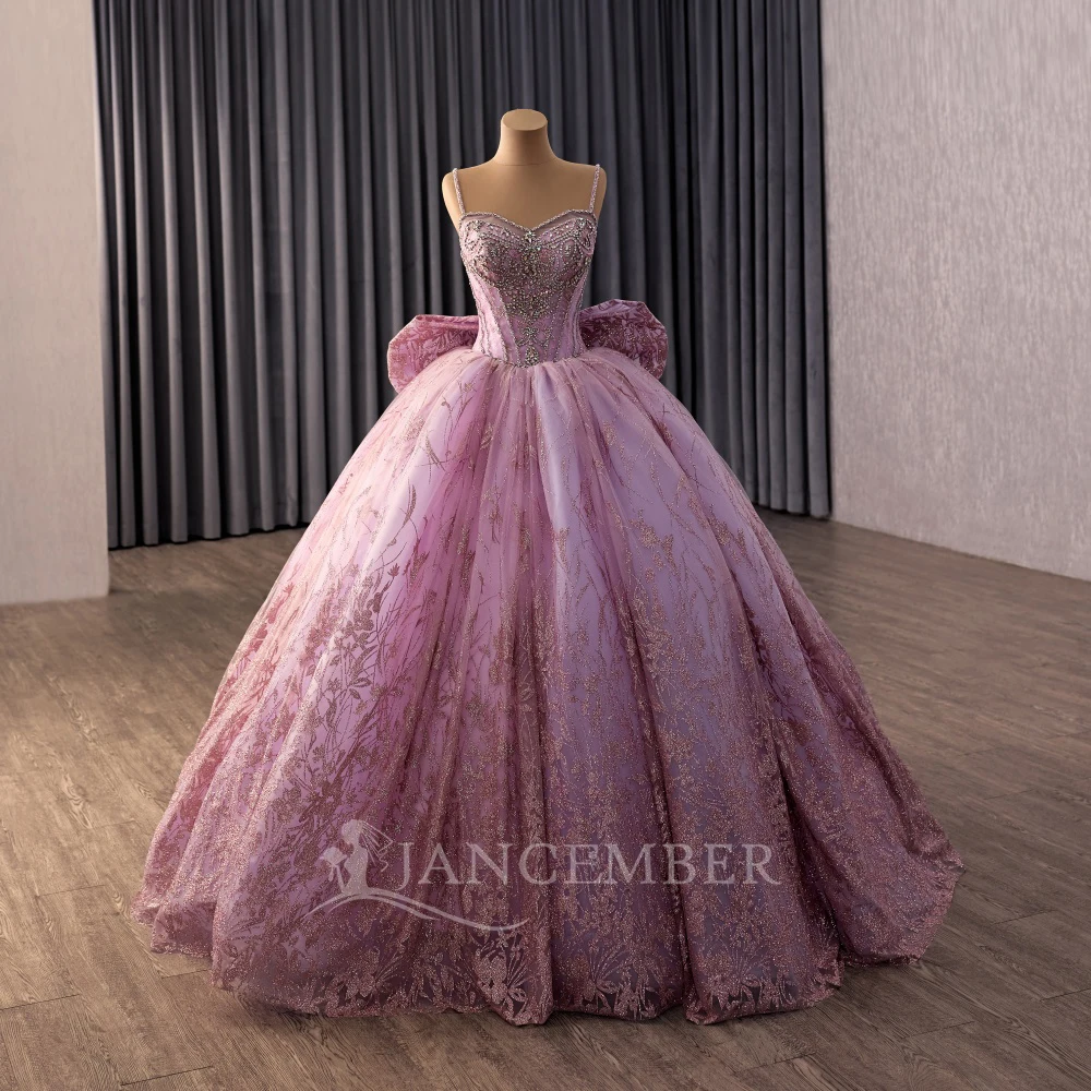 High-end Quinceanera Dress With Bow Spaghetti Straps Lace Ball Gowns Sweet vestidos de 15 quinceañera Customized Court Train
High-end Quinceanera Dress With Bow Spaghetti Straps Lace Ball Gowns Sweet vestidos de 15 quinceañera Customized Court Train