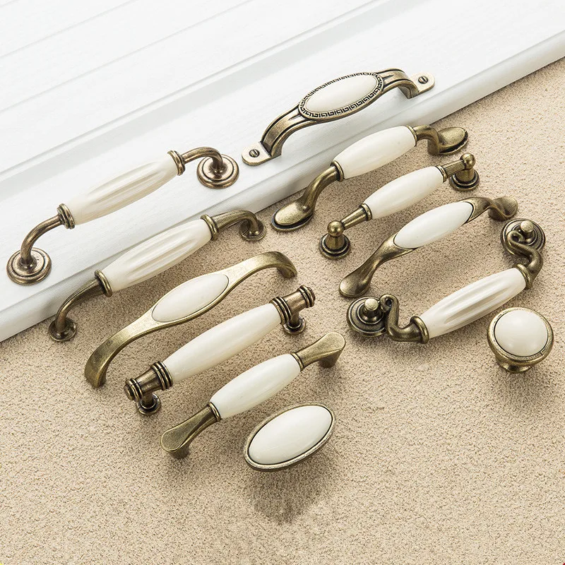 Ceramic Cabinet Handles Furniture Cupboard Wardrobe Dresser Pulls Hardware Zinc alloy Kitchen Door Drawer Knobs
Ceramic Cabinet Handles Furniture Cupboard Wardrobe Dresser Pulls Hardware Zinc alloy Kitchen Door Drawer Knobs