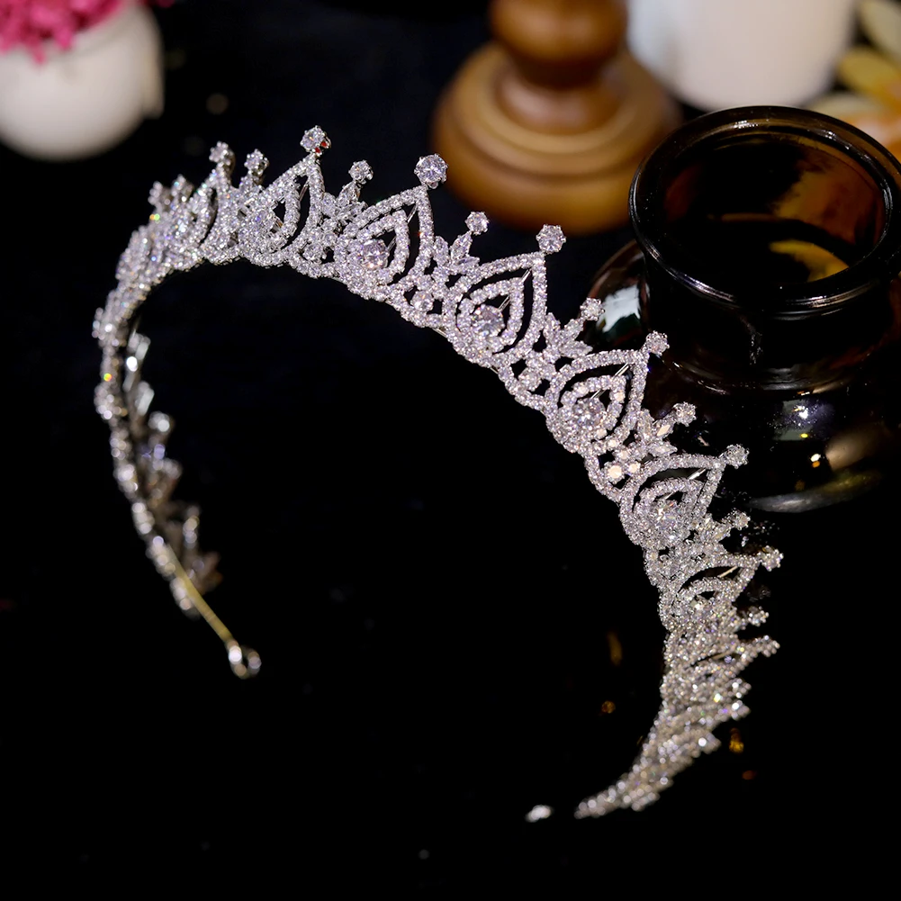 ASNORA Diadema New Tiara Love With Love Full Zircon Lengthened Crown European Bridal Engagement Jewelry Accessories CZ Headbands
ASNORA Diadema New Tiara Love With Love Full Zircon Lengthened Crown European Bridal Engagement Jewelry Accessories CZ Headbands