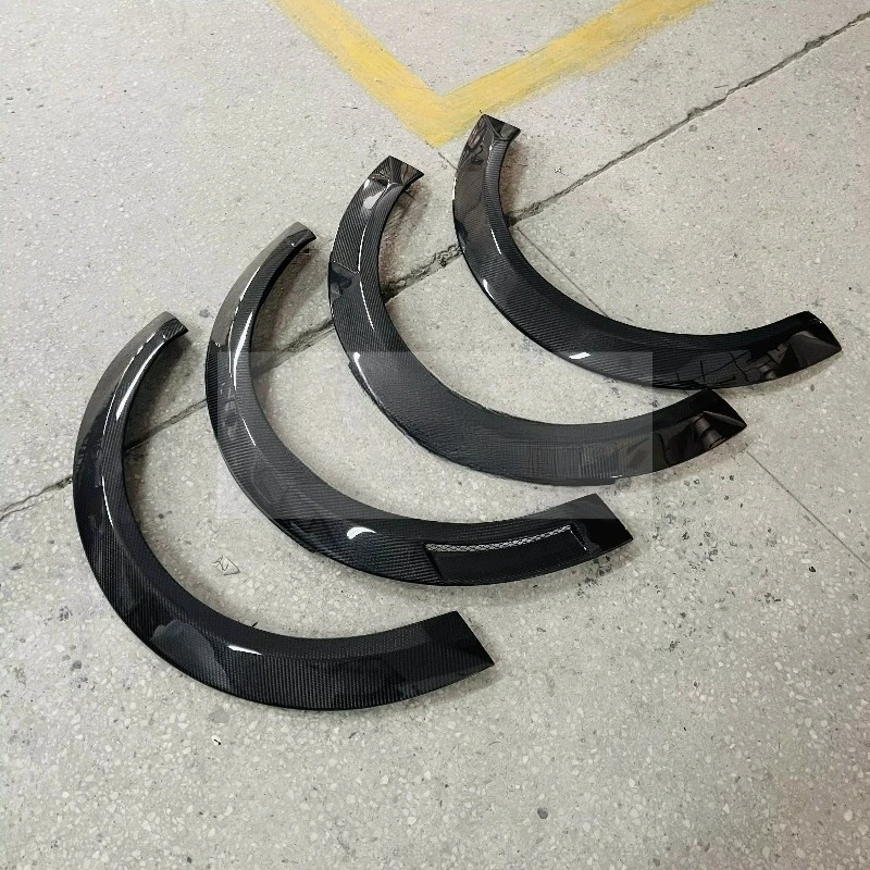 Upgraded Wide Body Kit includes mini F56 coopers with wheel arches for wide eyebrows
Upgraded Wide Body Kit includes mini F56 coopers with wheel arches for wide eyebrows
