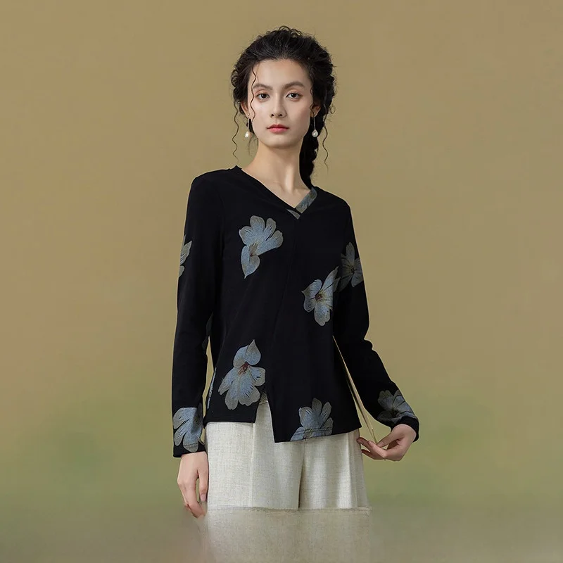 Ele Cotton Blend Printed T-irt Women's New Autumn Collection a Life on the Left lectual Sle V-Ne ort Sve
Ele Cotton Blend Printed T-irt Women's New Autumn Collection a Life on the Left lectual Sle V-Ne ort Sve