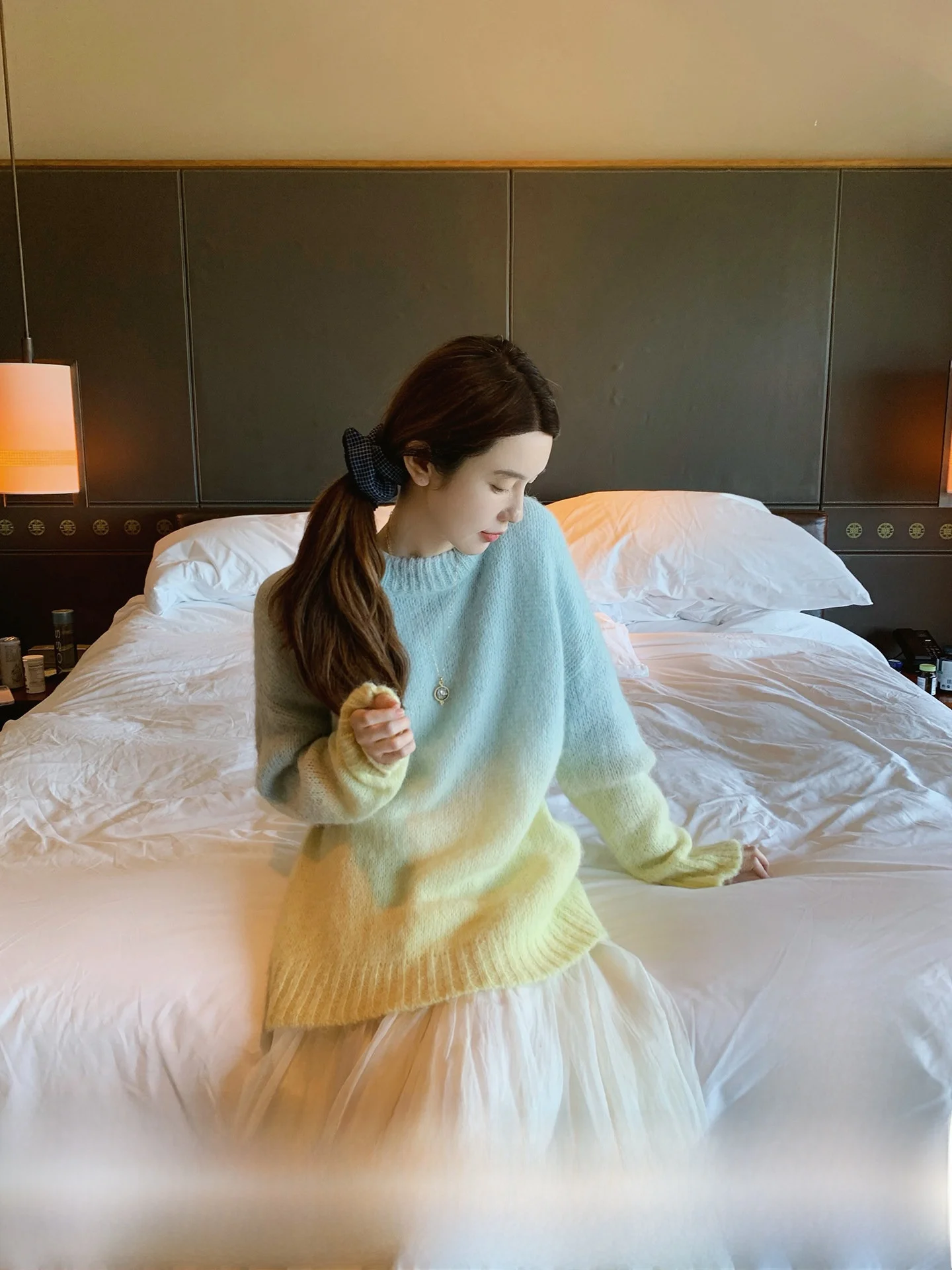 Soft adient Knitted Alpaca Wool Loose Women's Sweater Blue to Yellow Casual Sweet Sle Long Sve round Ne Pullover Top
Soft adient Knitted Alpaca Wool Loose Women's Sweater Blue to Yellow Casual Sweet Sle Long Sve round Ne Pullover Top