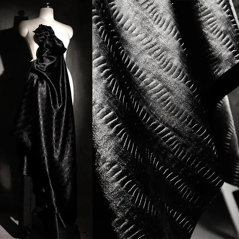 Глянцевая объемная плиссированная атласная жаккардовая ткань для шитья своими руками, ткань для дизайнерской одежды, продается на метры и в ярдах
Глянцевая объемная плиссированная атласная жаккардовая ткань для шитья своими руками, ткань для дизайнерской одежды, продается на метры и в ярдах