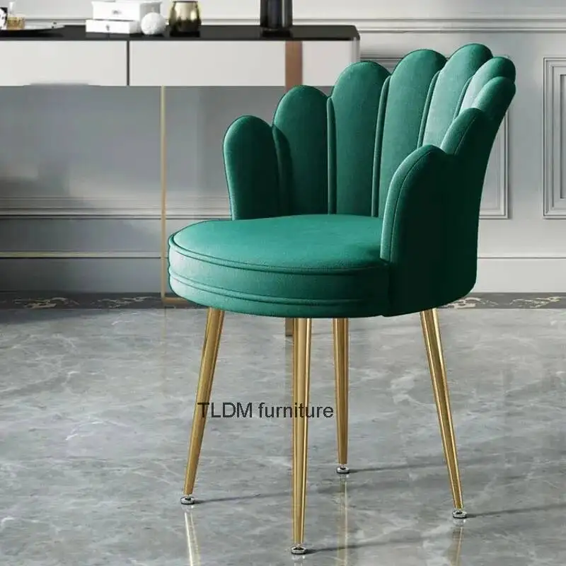 Simple Modern Velvet Chair For Home Furniture Backrest Living Room Chair Dining Room Light Luxury Gold Leg Kitchen Dining Chair
Simple Modern Velvet Chair For Home Furniture Backrest Living Room Chair Dining Room Light Luxury Gold Leg Kitchen Dining Chair