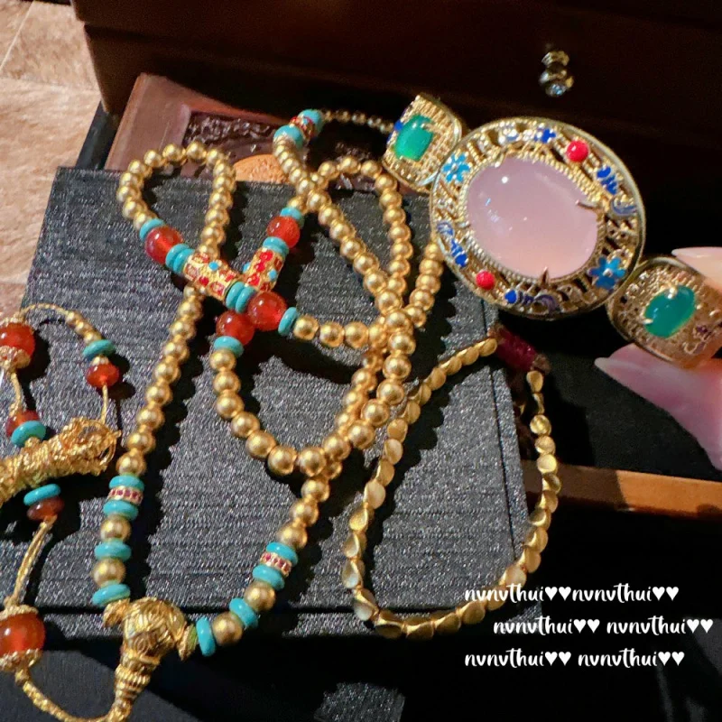 Imperial Pink Chalcedony Egg-Shaped Gemstone Bracelet New Chinese Style Plating18KGold Agate Blue Turquoise Gold Nugget Necklace
Imperial Pink Chalcedony Egg-Shaped Gemstone Bracelet New Chinese Style Plating18KGold Agate Blue Turquoise Gold Nugget Necklace