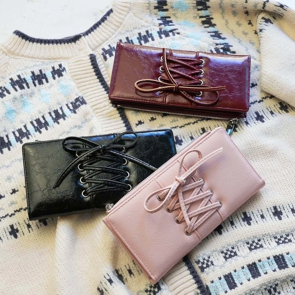 Portable Strap Bow Wallet Solid Color PVC Balletcore Card Bag Multiple Card Anti-splash Water Long Leather Purse Daily
Portable Strap Bow Wallet Solid Color PVC Balletcore Card Bag Multiple Card Anti-splash Water Long Leather Purse Daily