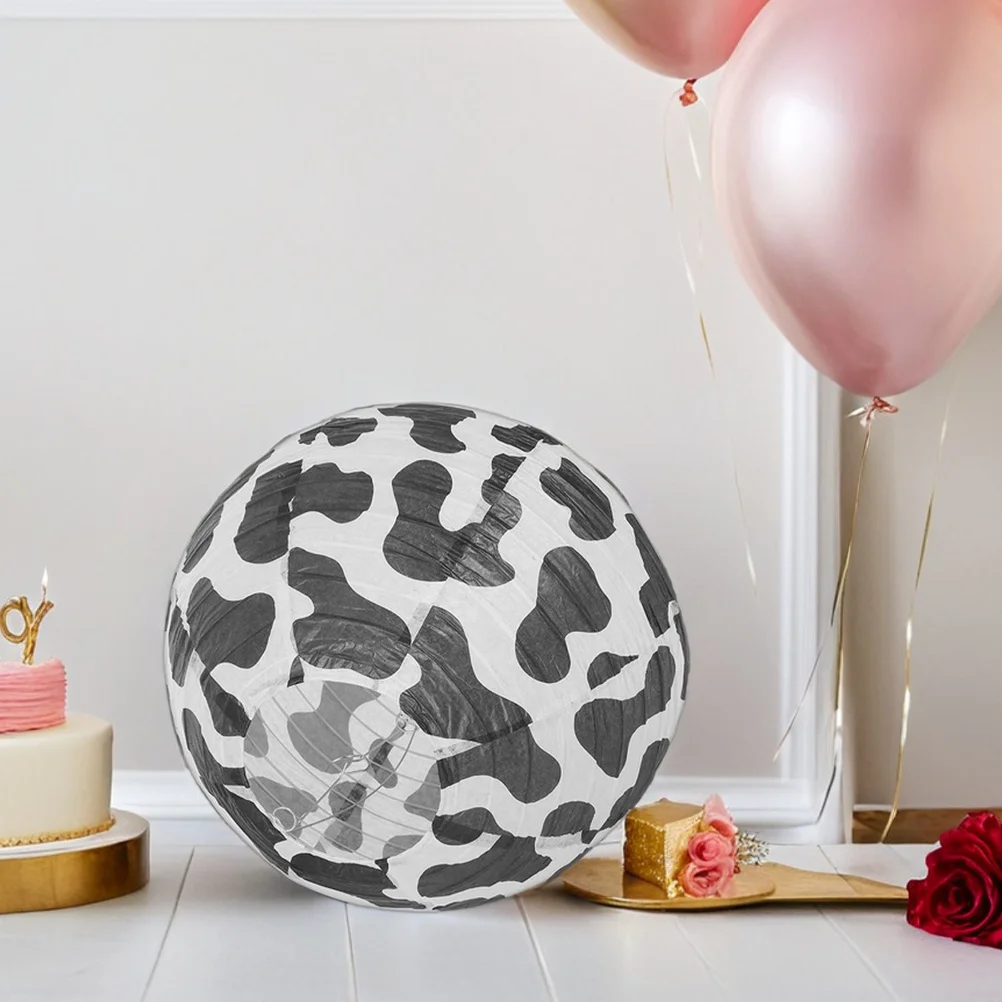 3Pcs Cow Print Paper Lanterns Western Cowboy Hanging Lanterns Indoor Outdoor Farm Birthday Baby Shower Farm Animal Party
3Pcs Cow Print Paper Lanterns Western Cowboy Hanging Lanterns Indoor Outdoor Farm Birthday Baby Shower Farm Animal Party