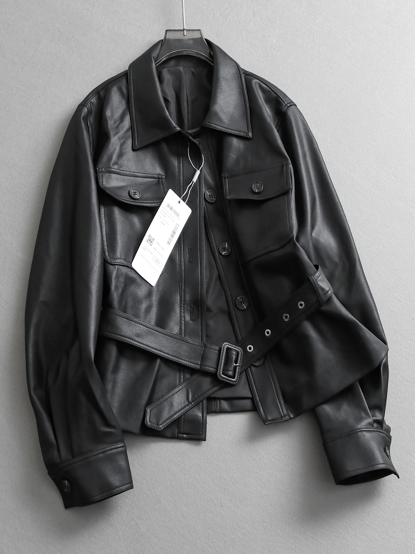 Black Belted Long Sleeve Coat Women's Leather Jacket Casual Loose Style Synthetics PU Material Flip Collar Slimming Effect
Black Belted Long Sleeve Coat Women's Leather Jacket Casual Loose Style Synthetics PU Material Flip Collar Slimming Effect
