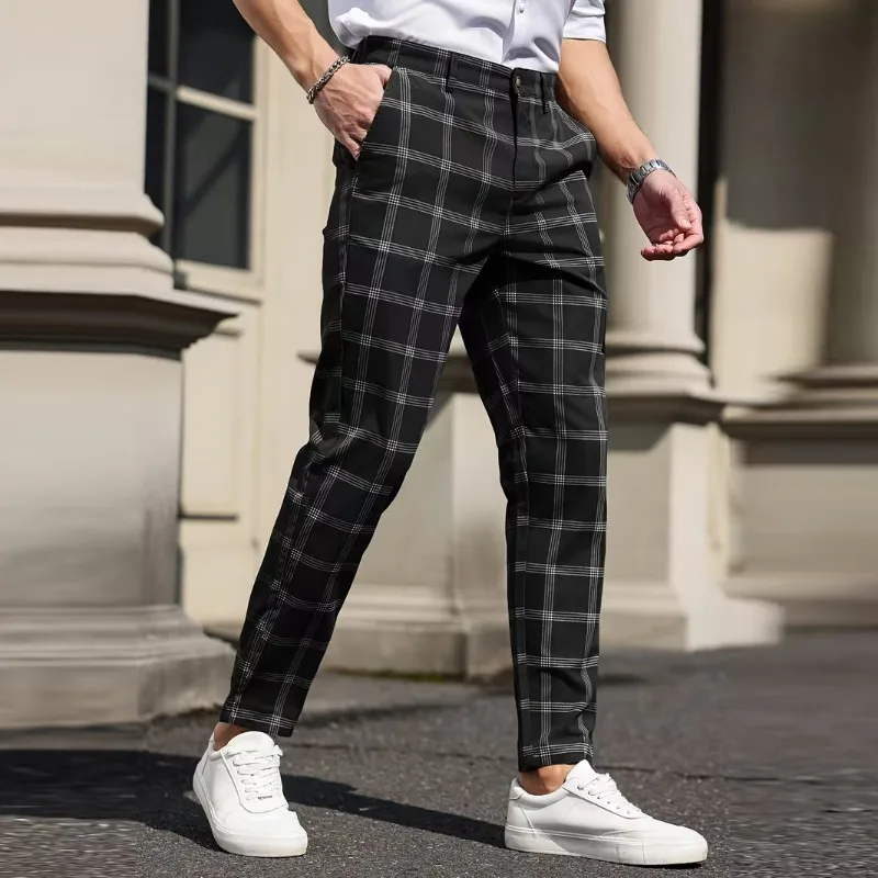 KIDWHXR Man Suit Pant British Style Plaid Comfortable Men Trousers Slim Mid Waist Business Casual Male Straight-leg Pant
KIDWHXR Man Suit Pant British Style Plaid Comfortable Men Trousers Slim Mid Waist Business Casual Male Straight-leg Pant