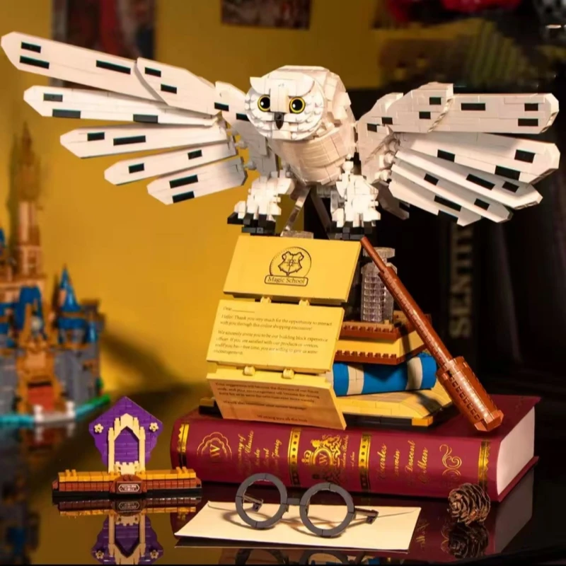 1000+ PCS Micro Particle Magical Owl Building Blocks | Fantasy Movie-Inspired Animal Model | Home Decor & Perfect Festival Gift
1000+ PCS Micro Particle Magical Owl Building Blocks | Fantasy Movie-Inspired Animal Model | Home Decor & Perfect Festival Gift