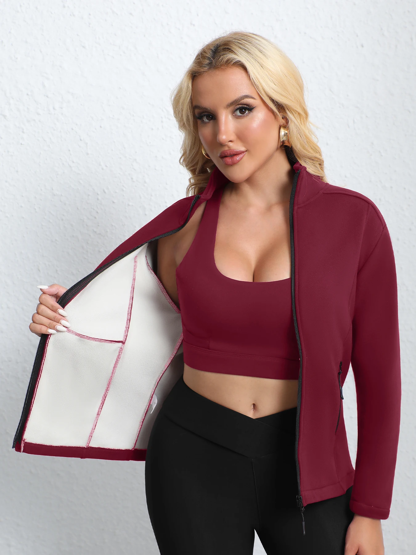 Outdoor Sports Camping Warm Jacket For Women - winter Pure Color Full-zipper Two-pocket Warm Coat
Outdoor Sports Camping Warm Jacket For Women - winter Pure Color Full-zipper Two-pocket Warm Coat